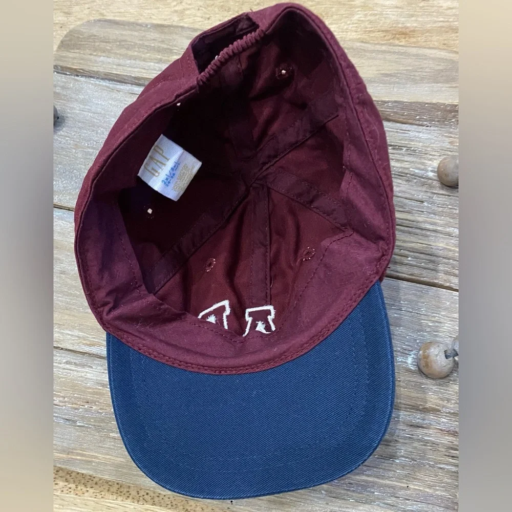 Vintage Baby Gap Child’s 2XL/3XL 24-36 months Two‎ Tone Logo Cap